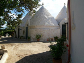 Отель Agriturismo I Trulli Di Zio Dino  Чистернино